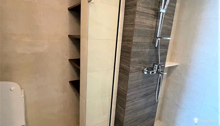 "3BR Condo for Rent in Two Roxas Triangle, Salcedo Village, Makati"06