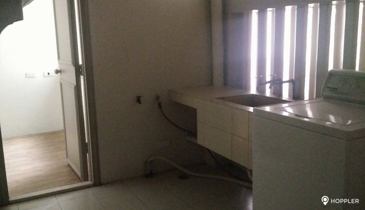 "2BR Condo for Rent in Two Salcedo Place, Salcedo Village, Makati"07