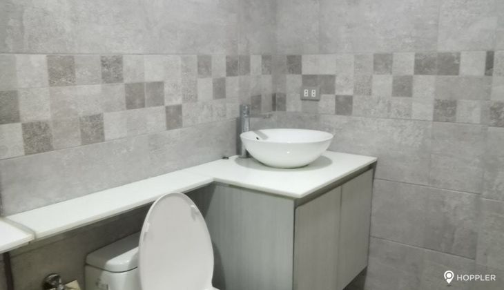 "2BR Condo for Rent in Tuscany Private Estates, McKinley Hill, Taguig"04