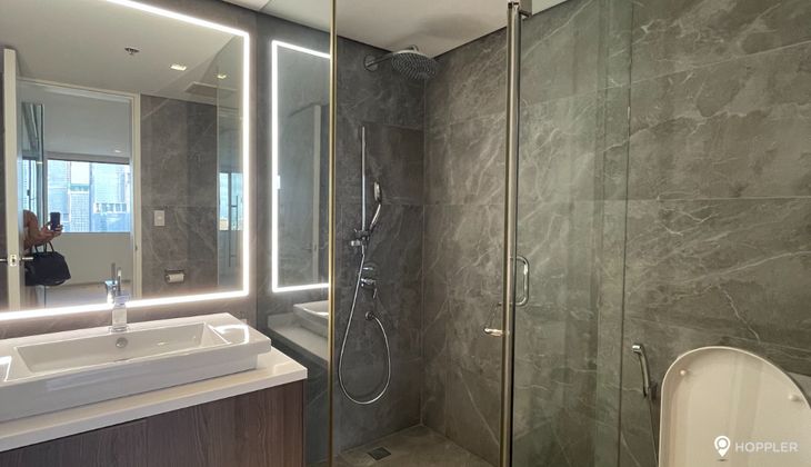 "3BR Condo for Rent in The Ritz Towers, Urdaneta Village, Makati"06
