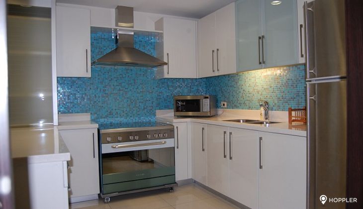 "3BR Condo for Rent in The Residences at Greenbelt, Legazpi Village, Makati"05