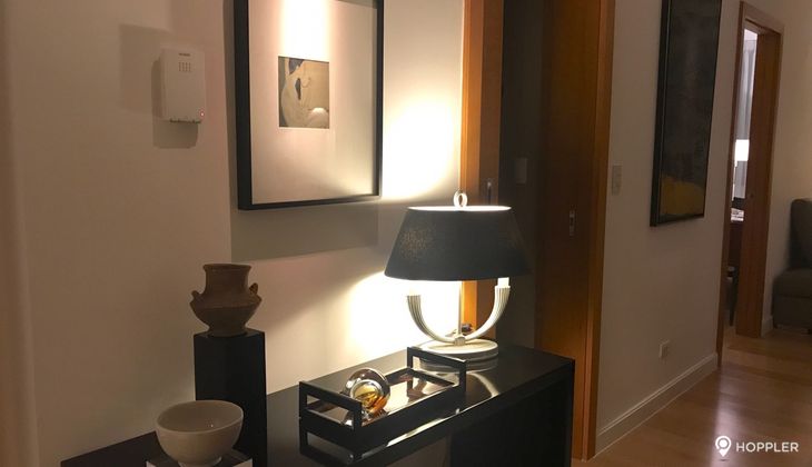 "1BR Condo for Rent in Park Terraces, San Lorenzo Village, Makati"02