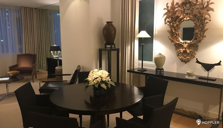 "1BR Condo for Rent in Park Terraces, San Lorenzo Village, Makati"03