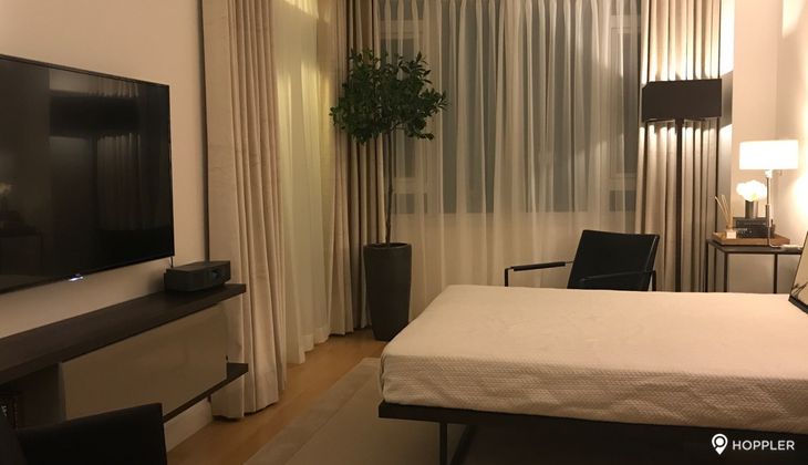 "1BR Condo for Rent in Park Terraces, San Lorenzo Village, Makati"05