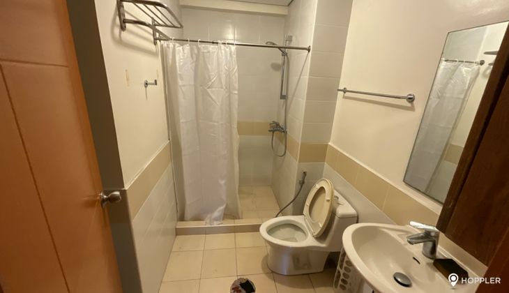 "1BR Condo for Rent in The Trion Towers, BGC - Bonifacio Global City, Taguig"04