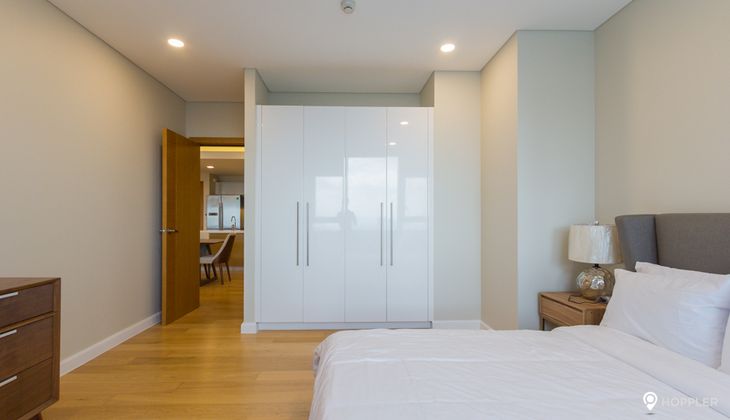 "2BR Condo for Rent in Park Terraces, San Lorenzo Village, Makati"07