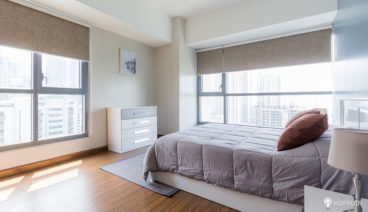 "2BR Condo for Rent in Shang Salcedo Place, Salcedo Village, Makati"05