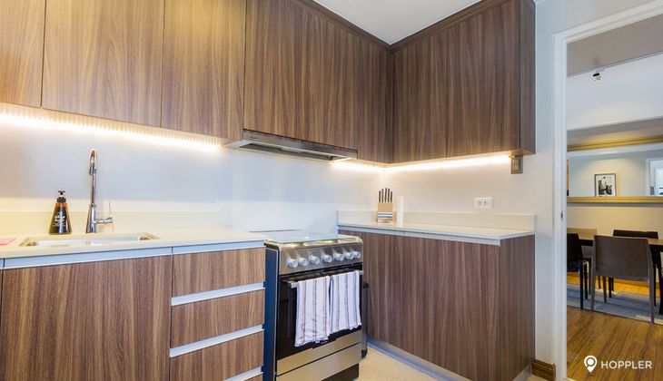 "2BR Condo for Rent in Shang Salcedo Place, Salcedo Village, Makati"10