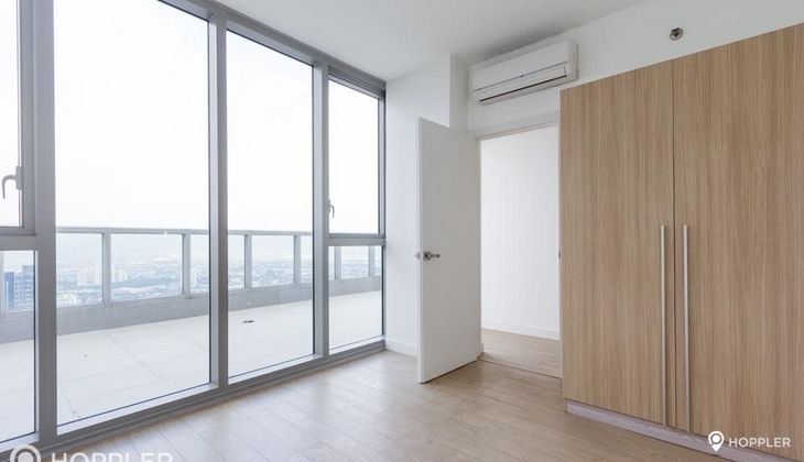 "3BR Condo for Rent in One Shangri-La Place, Ortigas Center, Mandaluyong"03
