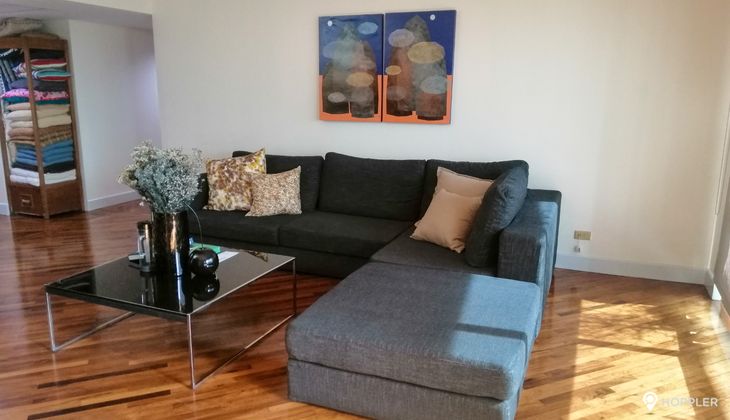 "3BR Condo for Rent in Amorsolo East, Rockwell Center, Makati"04