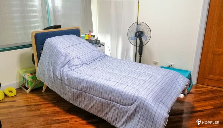 "3BR Condo for Rent in Amorsolo East, Rockwell Center, Makati"07
