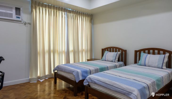 "3BR Condo for Rent in The Regency at Salcedo, Salcedo Village, Makati"08