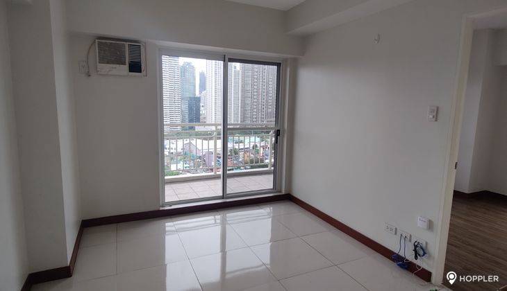"1BR Condo for Rent in Brio Tower, Guadalupe Viejo, Makati"06