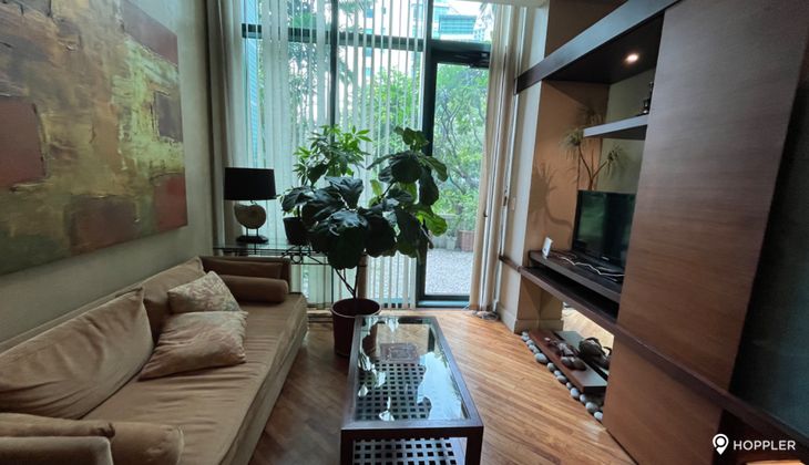"1BR Condo for Rent in Amorsolo West, Rockwell Center, Makati"08