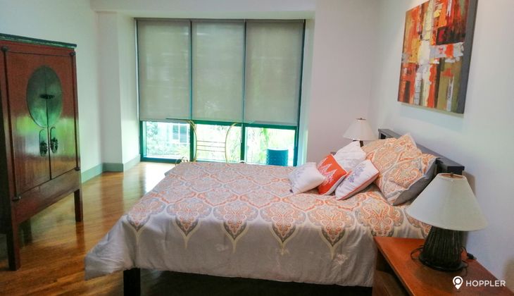 "1BR Condo for Rent in Amorsolo East, Rockwell Center, Makati"02