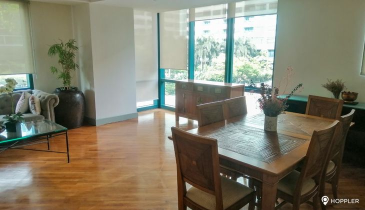 "1BR Condo for Rent in Amorsolo East, Rockwell Center, Makati"08