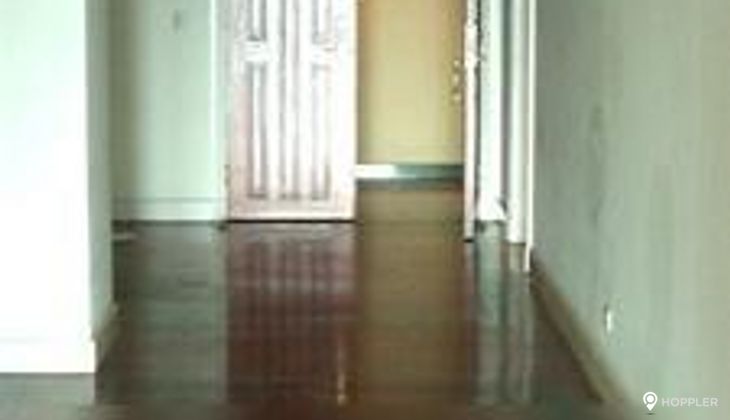 "3BR Condo for Rent in Rizal Tower, Rockwell Center, Makati"02
