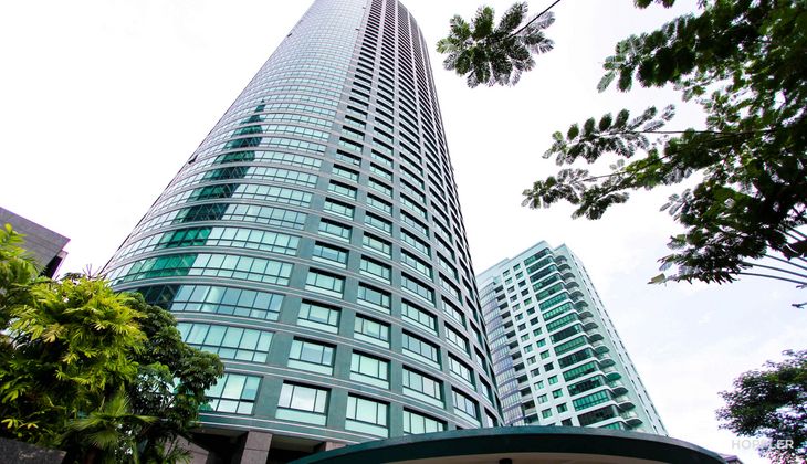 "3BR Condo for Rent in Rizal Tower, Rockwell Center, Makati"10