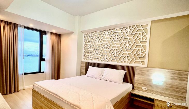 "3BR Condo for Rent in Mandani Bay, Mandaue, Cebu"09