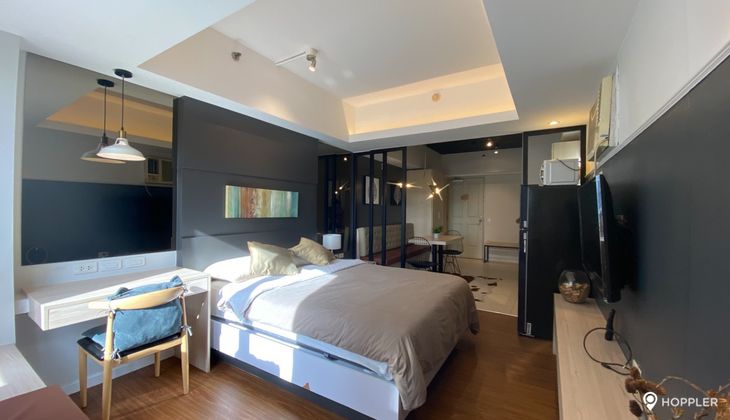 "Studio Condo for Rent in The Columns Legaspi, Legazpi Village, Makati"10