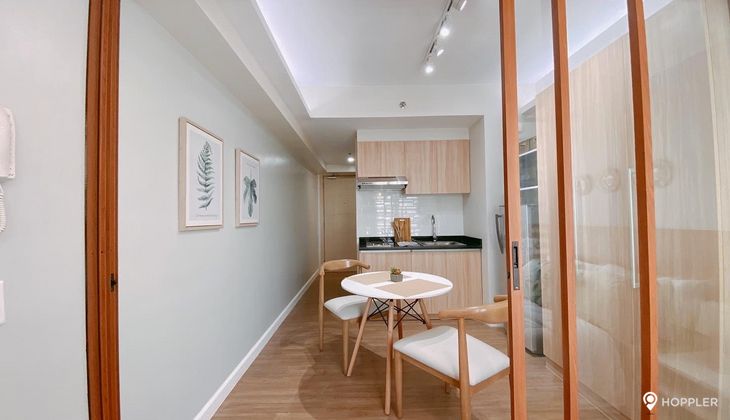 "Studio Condo for Rent in Solinea Tower 2, Mandaue, Cebu"05