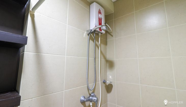 "Studio Condo for Rent in The Grand Towers Manila, Malate, Manila"02