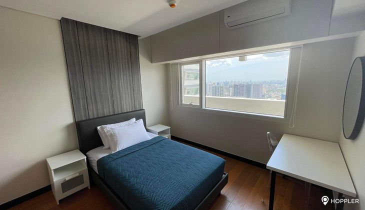 "2BR Condo for Rent in The Royalton at the Capitol Commons, Oranbo, Pasig"03