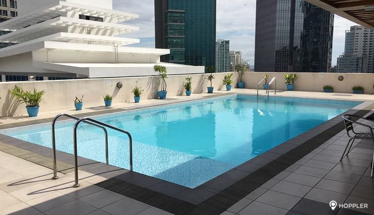 "2BR Condo for Rent in One Lafayette Square, Salcedo Village, Makati"09