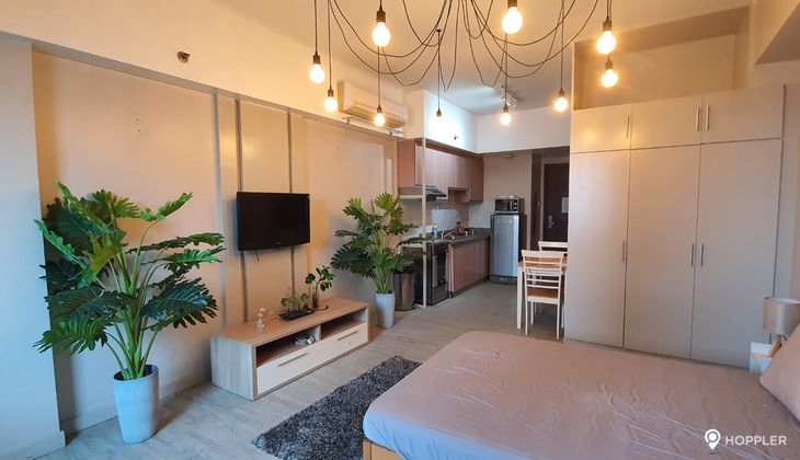 "Studio Condo for Rent in The St. Francis Shangri-La Place, Ortigas Center, Mandaluyong"02
