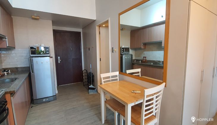 "Studio Condo for Rent in The St. Francis Shangri-La Place, Ortigas Center, Mandaluyong"06