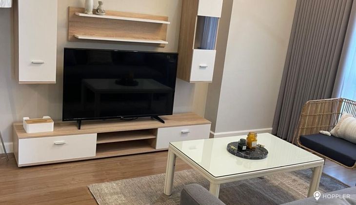 "2BR Condo for Rent in Escala Salcedo, Salcedo Village, Makati"03