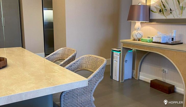 "2BR Condo for Rent in The Proscenium Residences, Rockwell Center, Makati"02