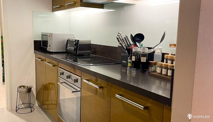 "2BR Condo for Rent in The Proscenium Residences, Rockwell Center, Makati"05