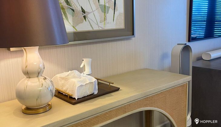 "2BR Condo for Rent in The Proscenium Residences, Rockwell Center, Makati"06