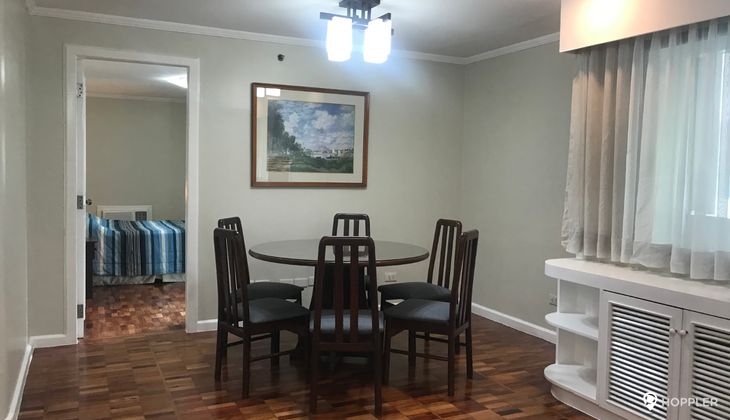 "2BR Condo for Rent in Classica Tower Condominium, Salcedo Village, Makati"03