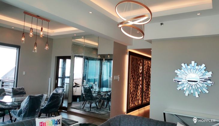 "2BR Condo for Rent in Shang Salcedo Place, Salcedo Village, Makati"02