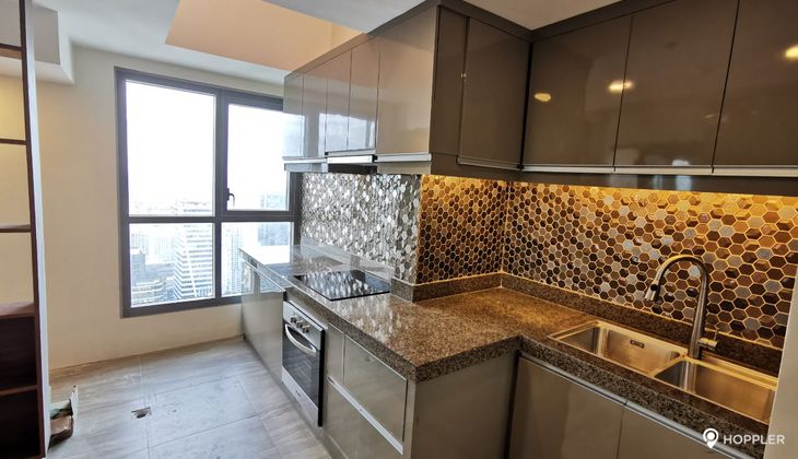 "2BR Condo for Rent in Shang Salcedo Place, Salcedo Village, Makati"05