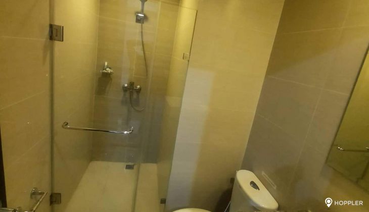 "Studio Condo for Rent in 101 Newport Boulevard, Newport, Pasay"05