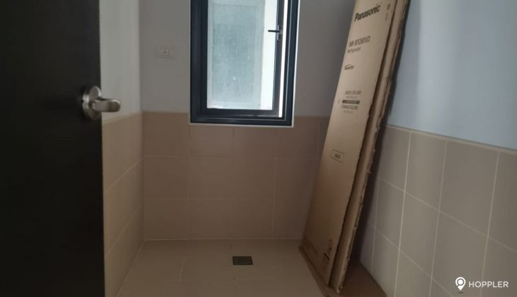 "2BR Condo for Rent in Solstice, Carmona, Makati"05