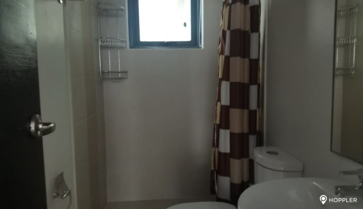 "2BR Condo for Rent in Solstice, Carmona, Makati"06