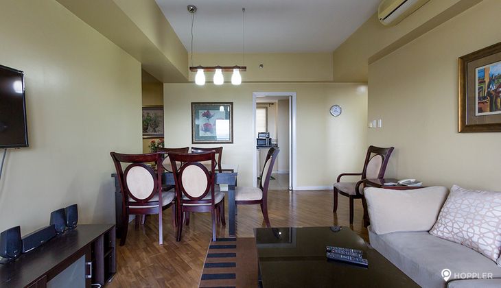 "2BR Condo for Rent in Joya Lofts and Towers, Rockwell Center, Makati"05