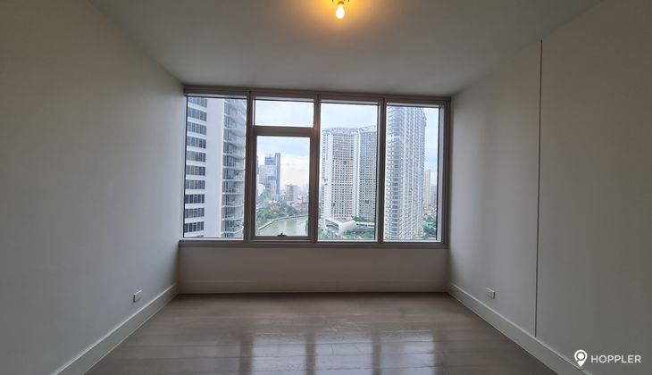 "2BR Condo for Rent in Sakura at The Proscenium, Rockwell Center, Rockwell Center, Makati"08