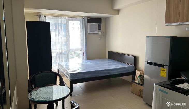 "Studio Condo for Rent in Avida Towers Asten, San Antonio Village, Makati"02