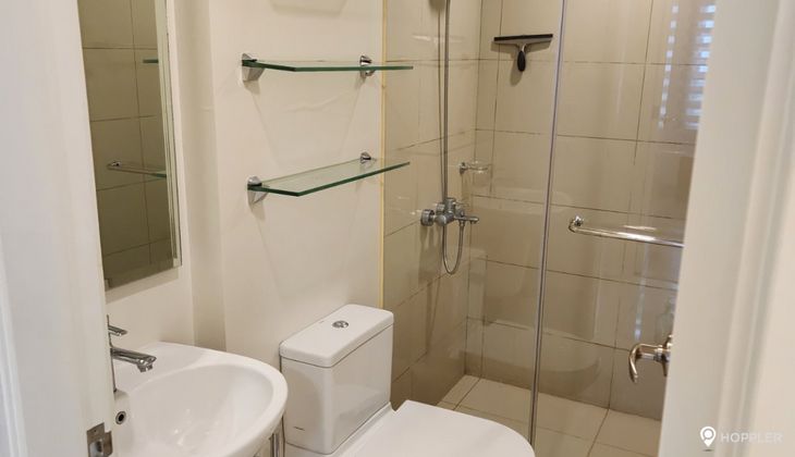 "2BR Condo for Rent in Arya Residences, BGC - Bonifacio Global City, Taguig"06