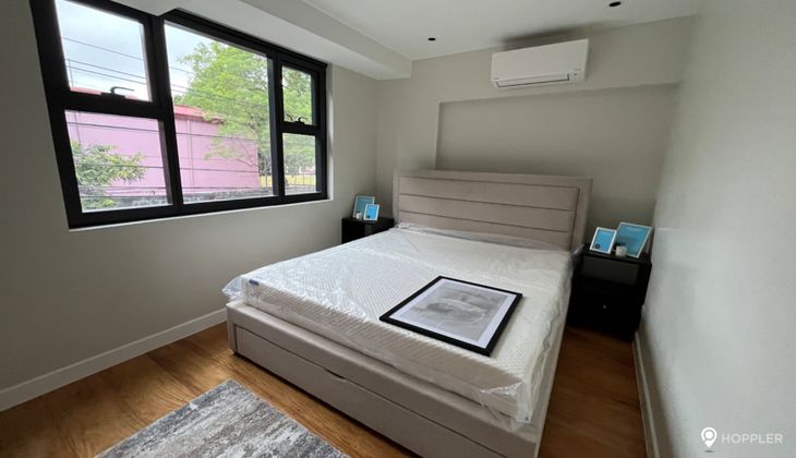 "2BR Condo for Rent in MJ Residences, Palm Village, Makati"06