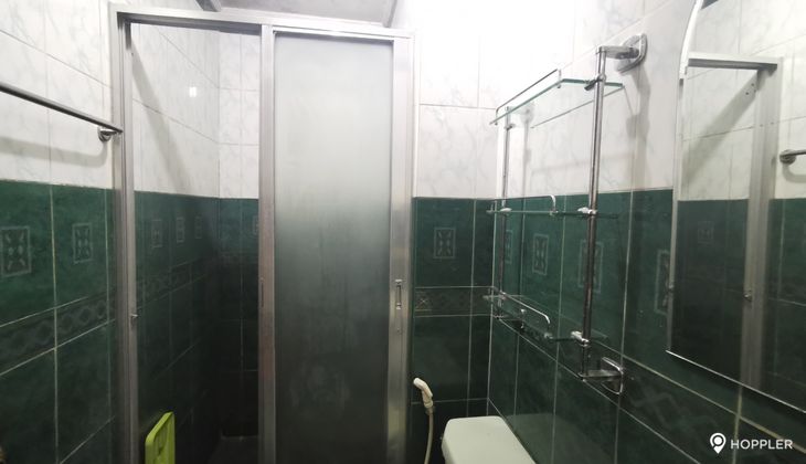 "Studio Condo for Rent in BSA Suites, Legazpi Village, Makati"07