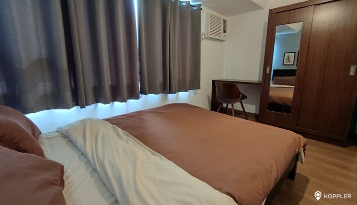 "1BR Condo for Rent in The Rise Makati, San Antonio Village, Makati"05