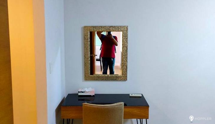 "1BR Condo for Rent in Park Terraces, San Lorenzo Village, Makati"07