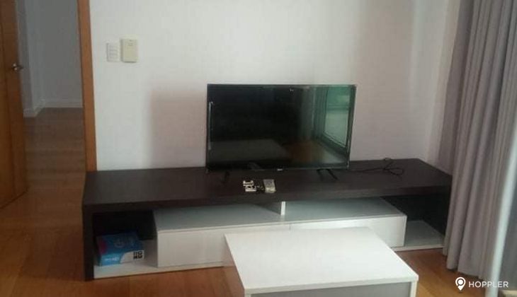"1BR Condo for Rent in Park Terraces, San Lorenzo Village, Makati"04