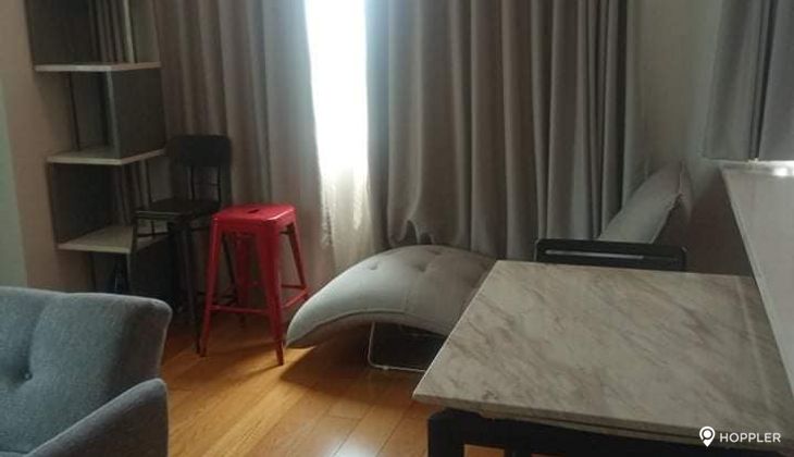 "1BR Condo for Rent in Park Terraces, San Lorenzo Village, Makati"06